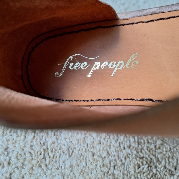 NWOT Free People Mont Blanc Asymmetrical Sandals Tan Womens size 38 - Picture 7 of 8